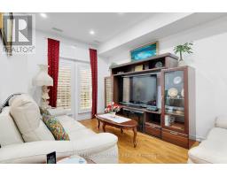 51 Piggott Mews, Toronto, ON M9N0A4 Photo 10
