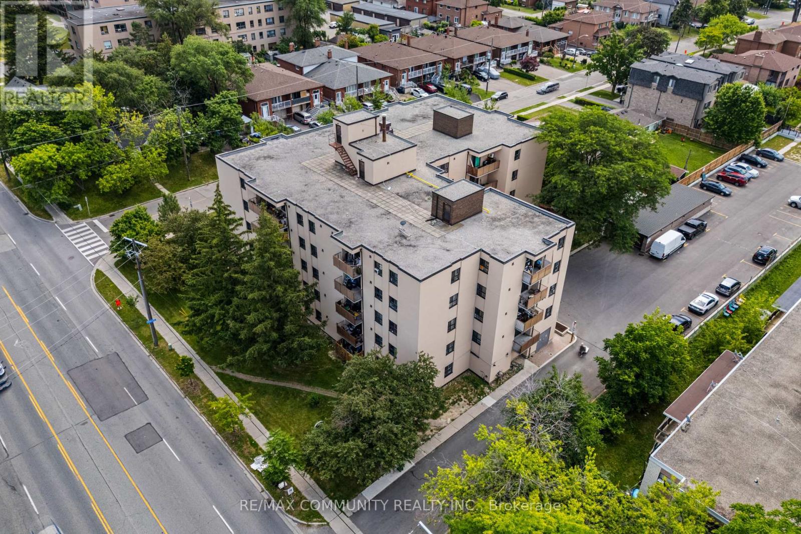 #407 1445 WILSON AVENUE - 1