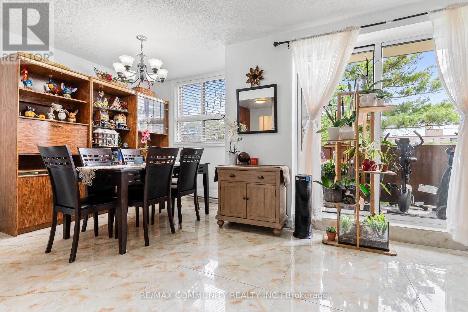 #407 1445 WILSON AVENUE - 11