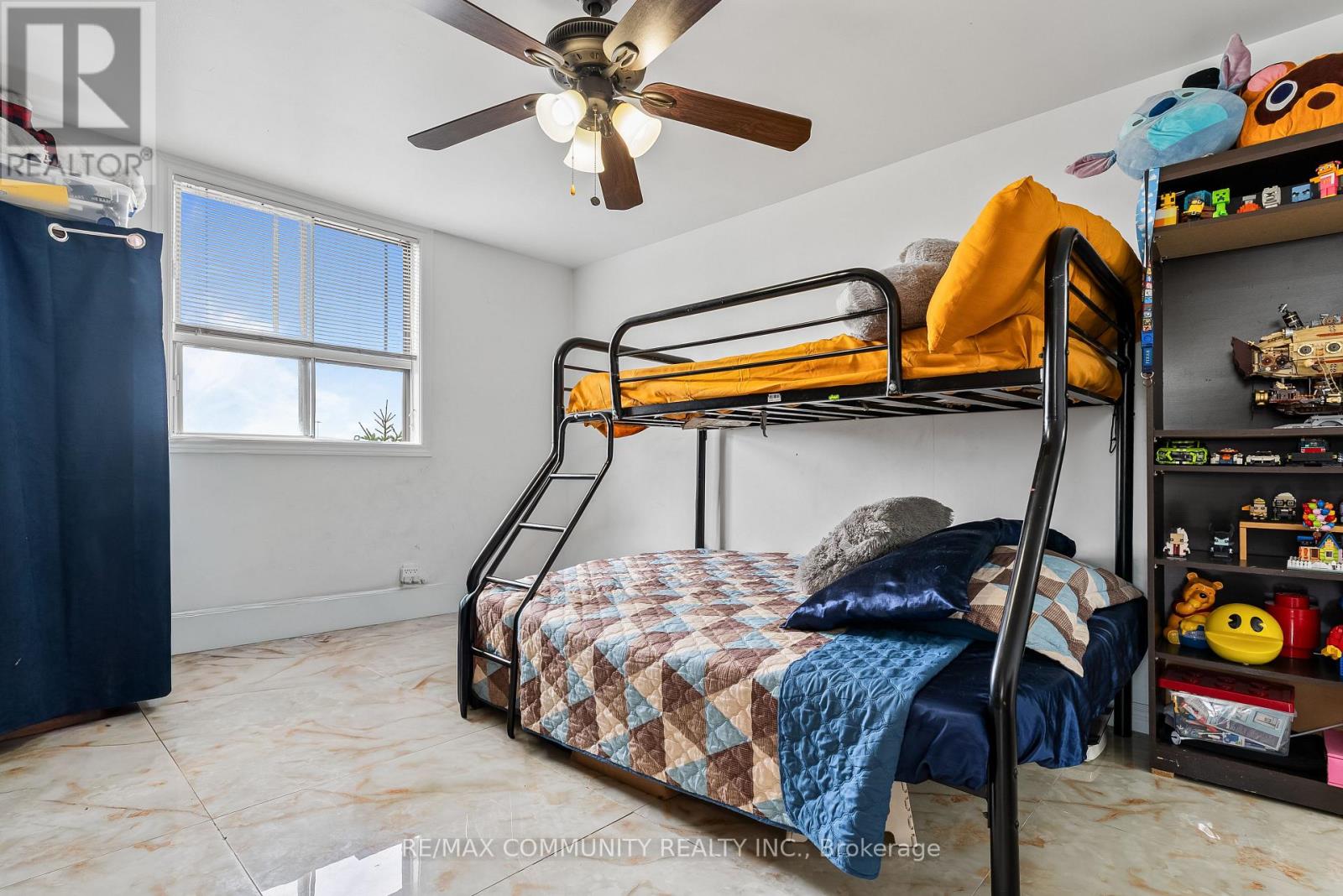 #407 1445 WILSON AVENUE - 17