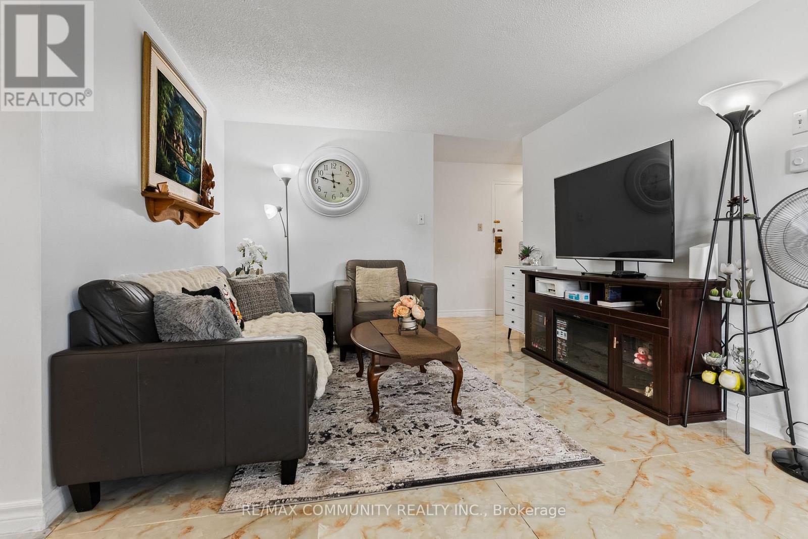 #407 1445 WILSON AVENUE - 5