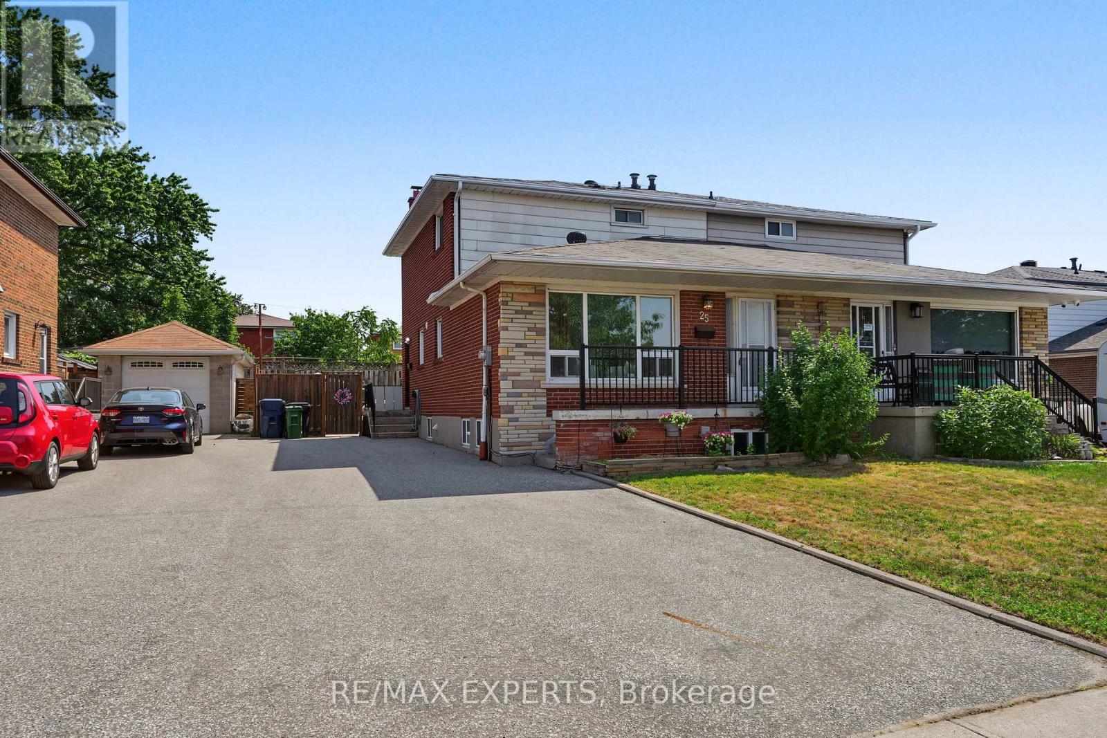 25 RIVERTON DRIVE - 1