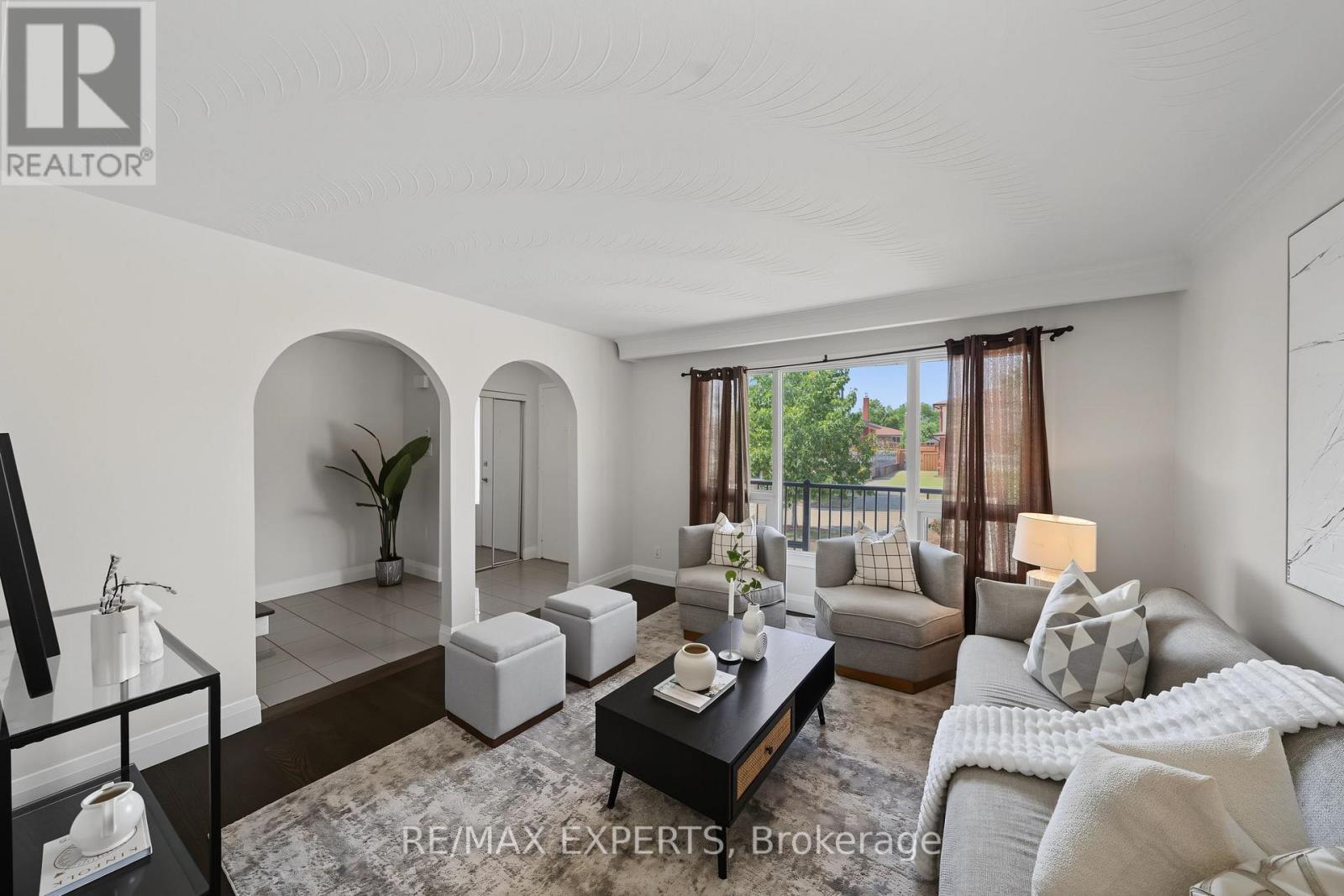 25 RIVERTON DRIVE - 11