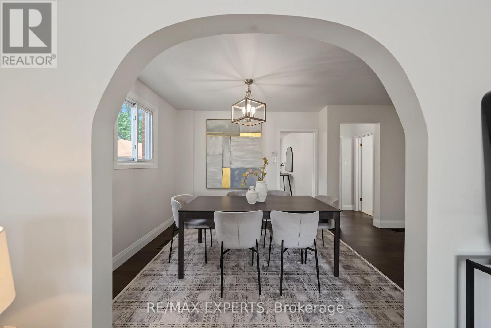 25 RIVERTON DRIVE - 12