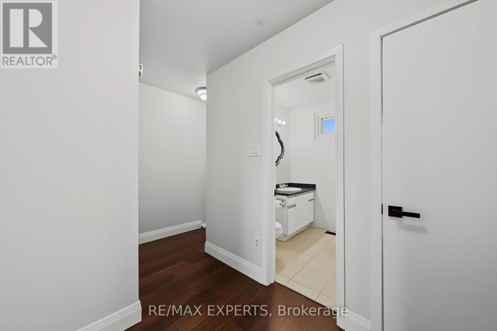 25 RIVERTON DRIVE - 23