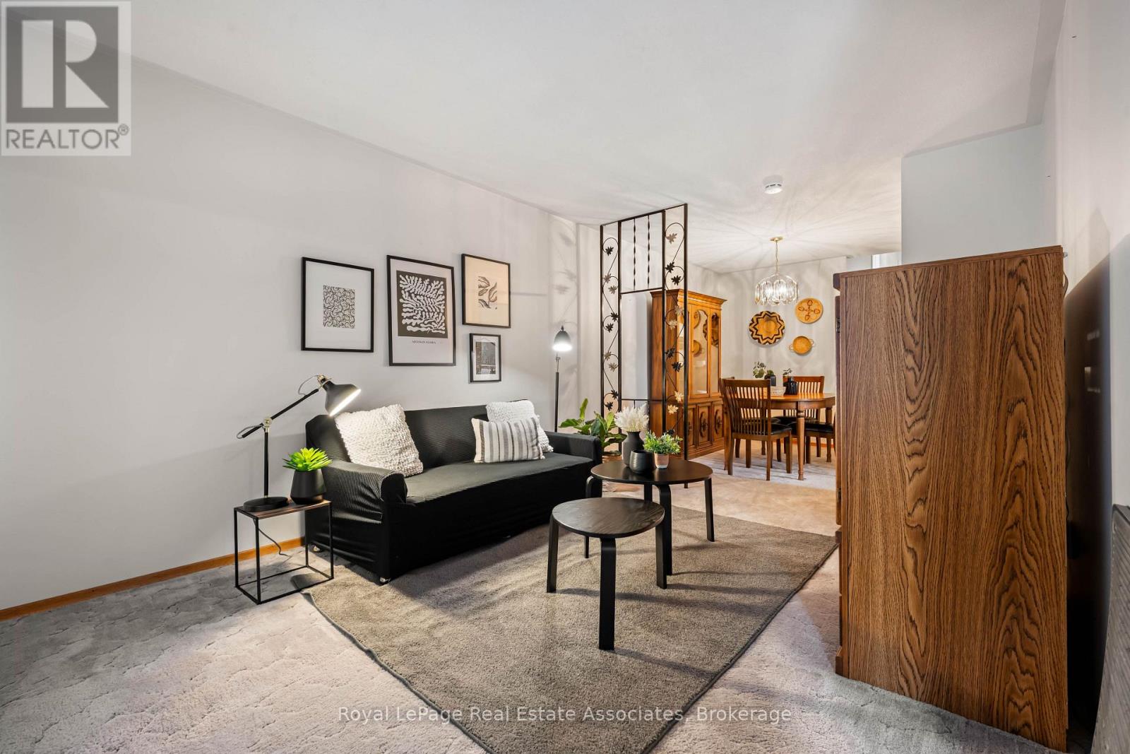 256 ARCHDEKIN DRIVE - 12