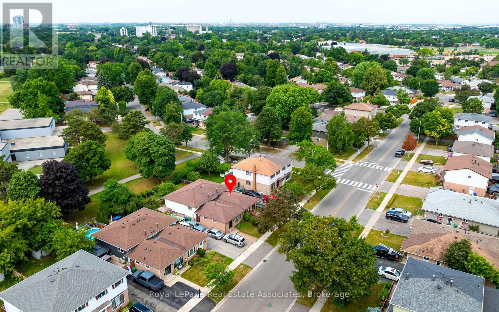 256 ARCHDEKIN DRIVE - 2