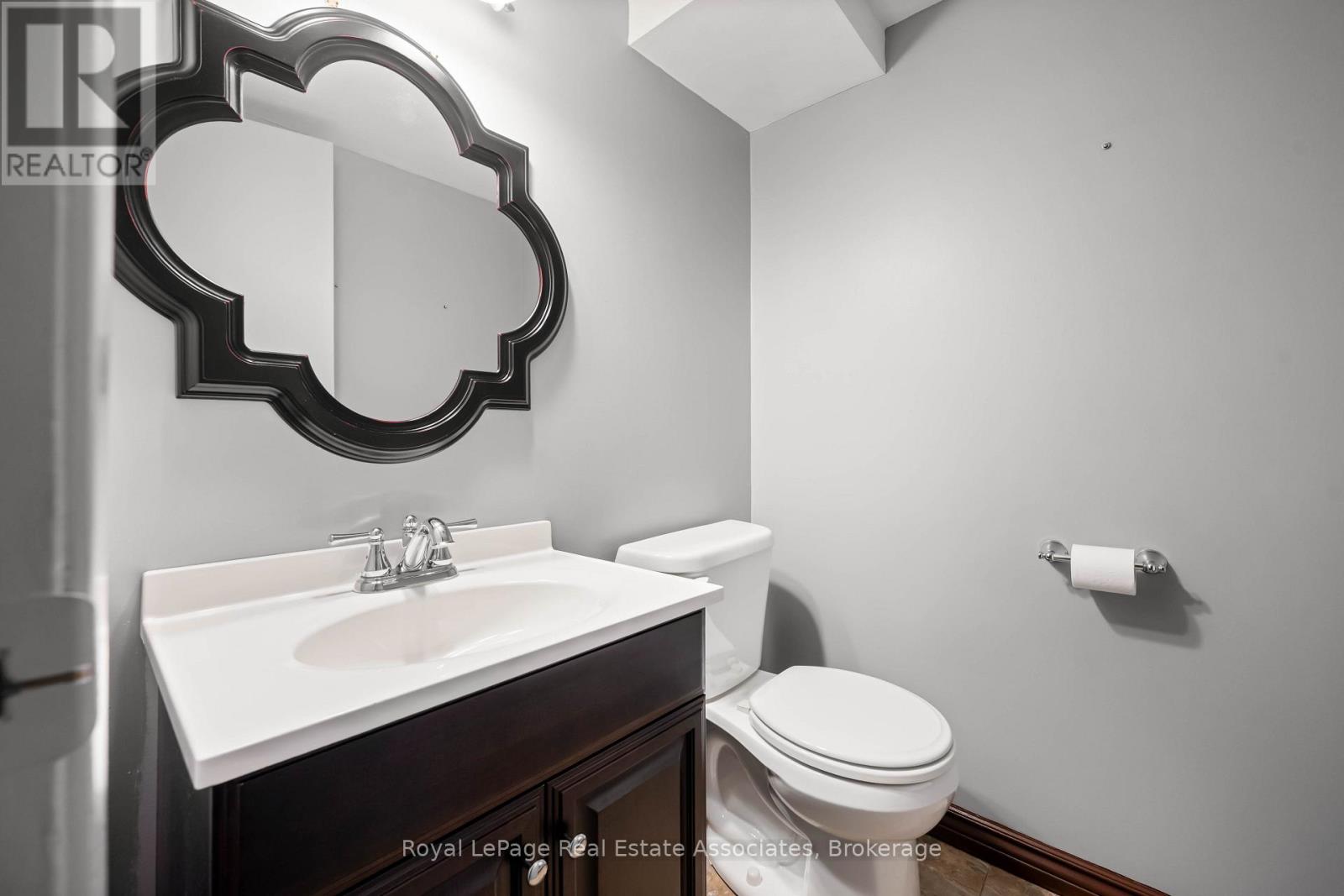 256 ARCHDEKIN DRIVE - 26