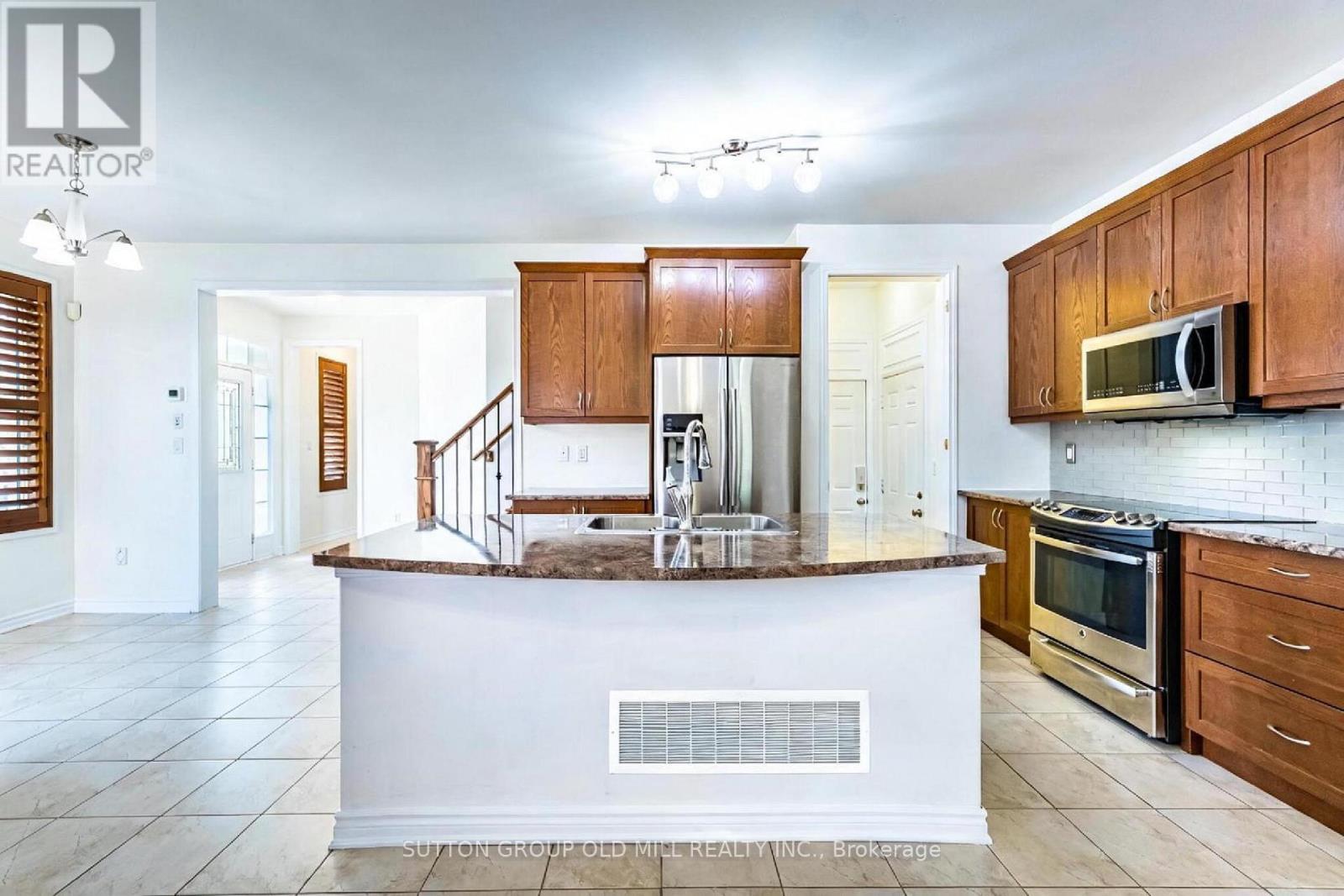 1613 COPELAND CIRCLE - 12