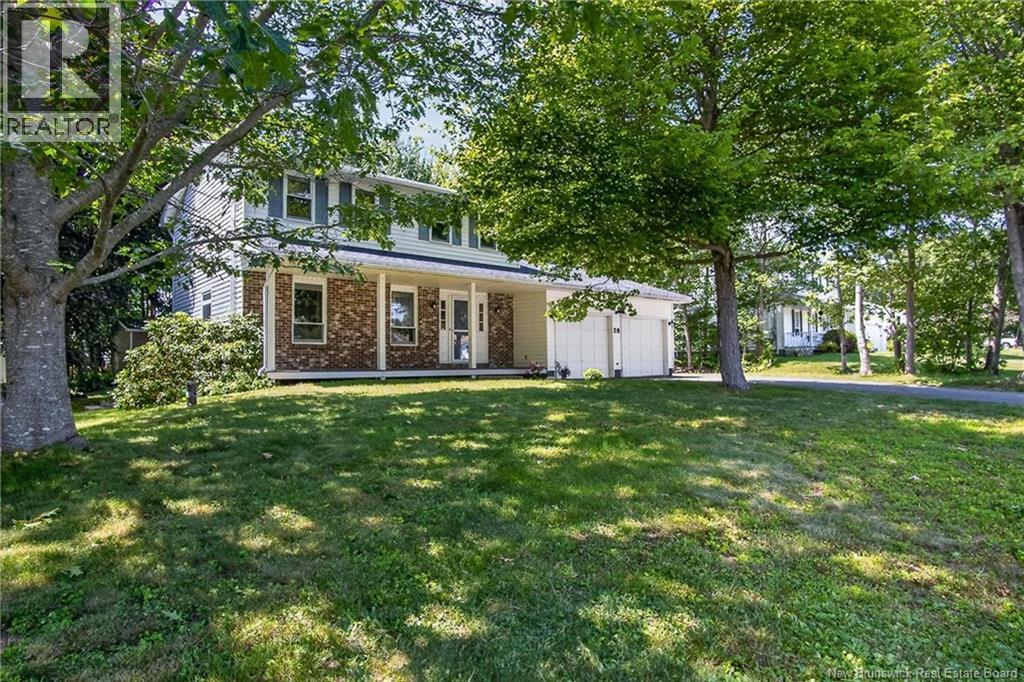 20 Hughes Crescent - 1