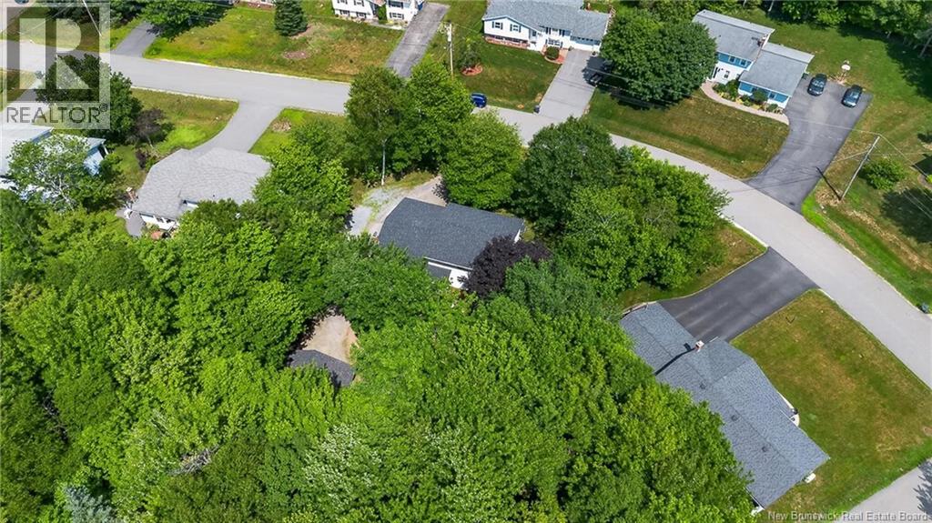 20 Hughes Crescent - Image 39