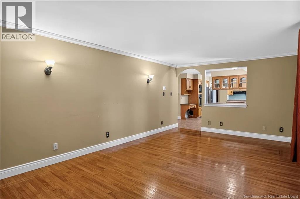 20 Hughes Crescent - Image 11