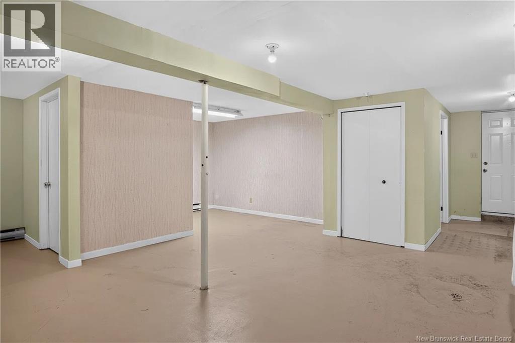 20 Hughes Crescent - Image 24