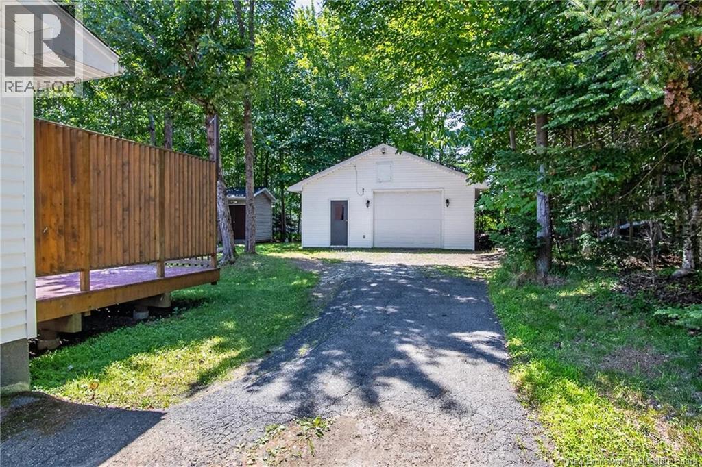 20 Hughes Crescent - Image 3
