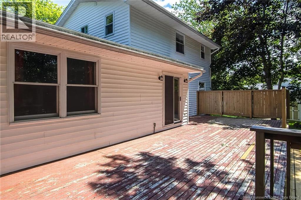 20 Hughes Crescent - Image 33