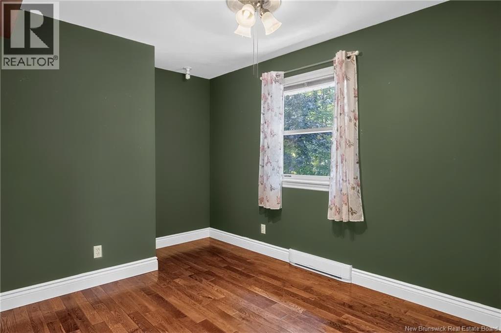 20 Hughes Crescent - Image 21