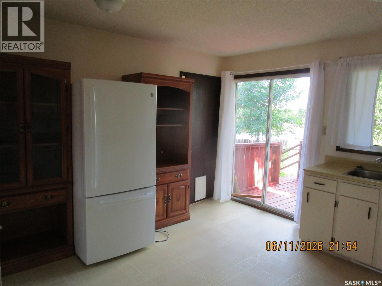 504 4th AVENUE W - 10