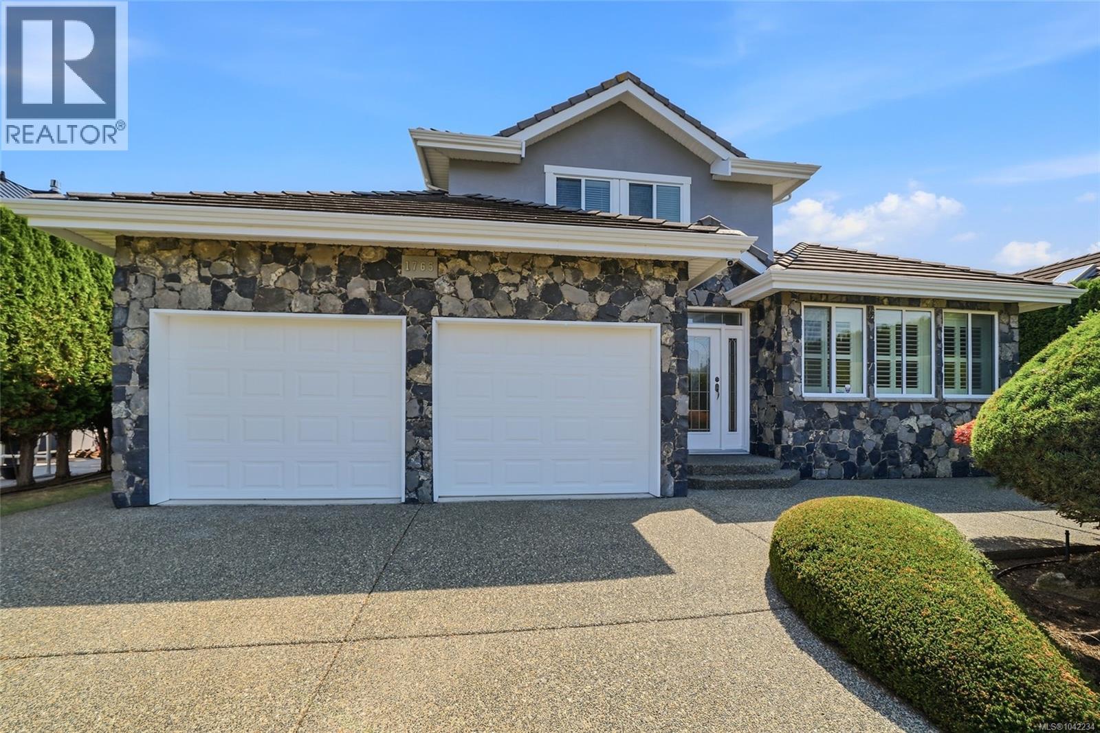 1765 Admiral Tryon Blvd - 55
