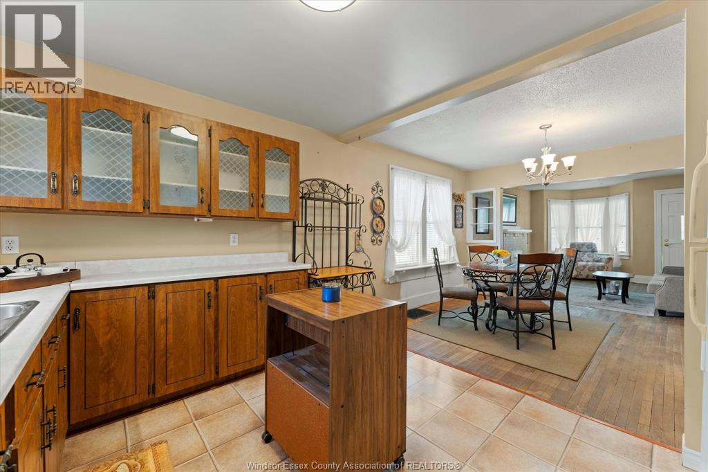 1167 BRUCE AVENUE - 14
