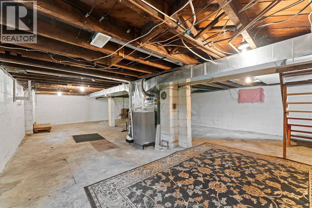 1167 BRUCE AVENUE - 19