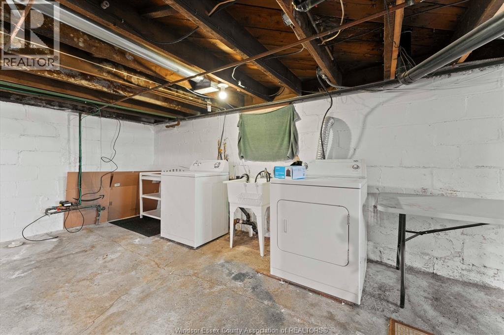 1167 BRUCE AVENUE - 21