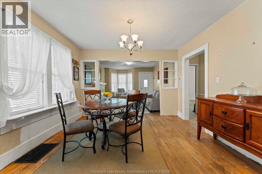 1167 BRUCE AVENUE - 9