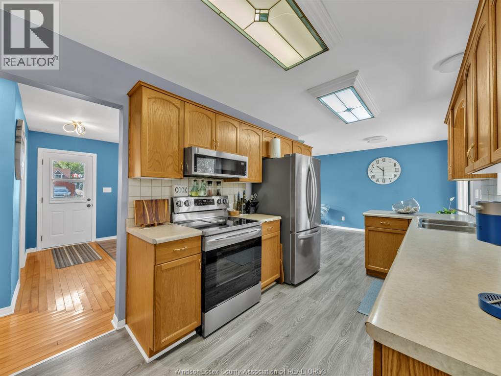 290 LAKE STREET - 26