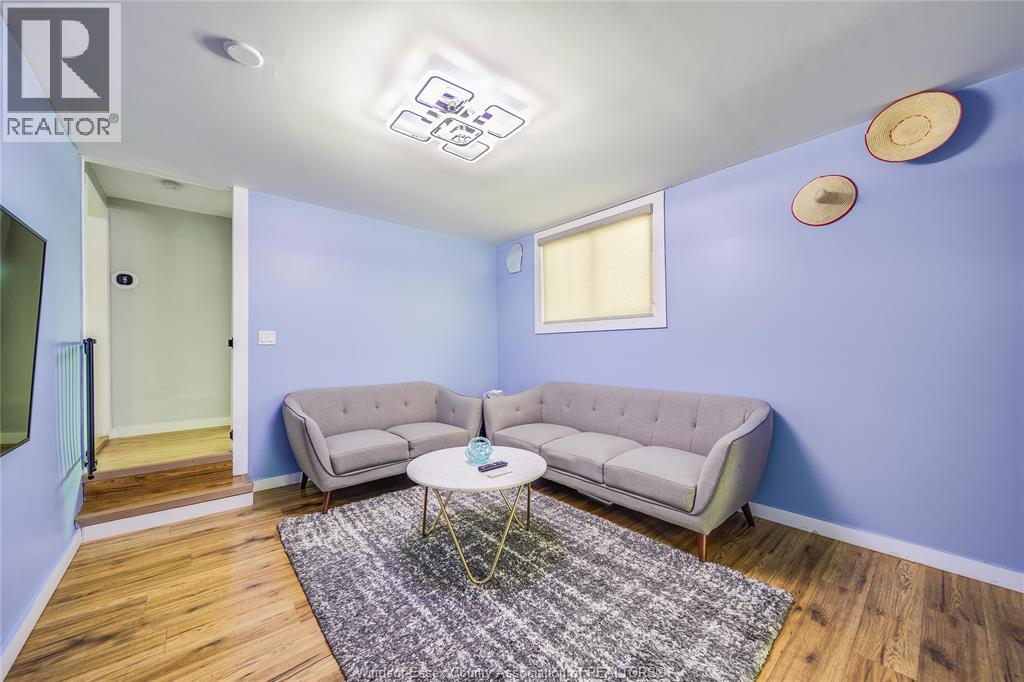 2628 MEIGHEN ROAD - 12
