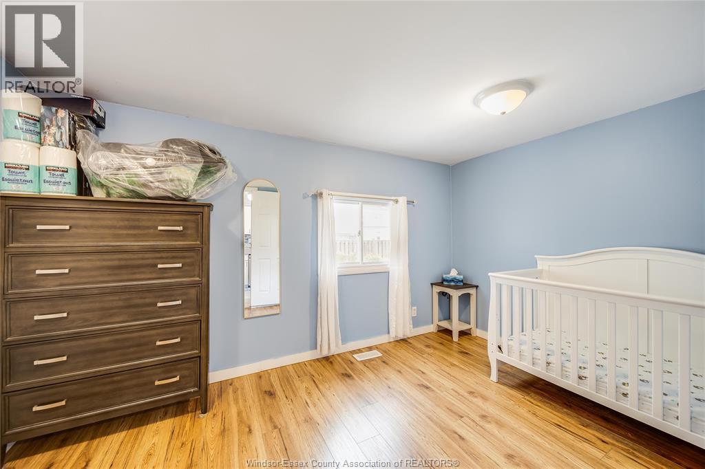 2628 MEIGHEN ROAD - 15