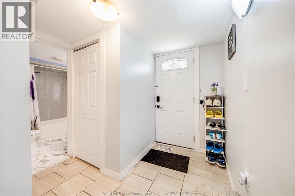 2628 MEIGHEN ROAD - 3