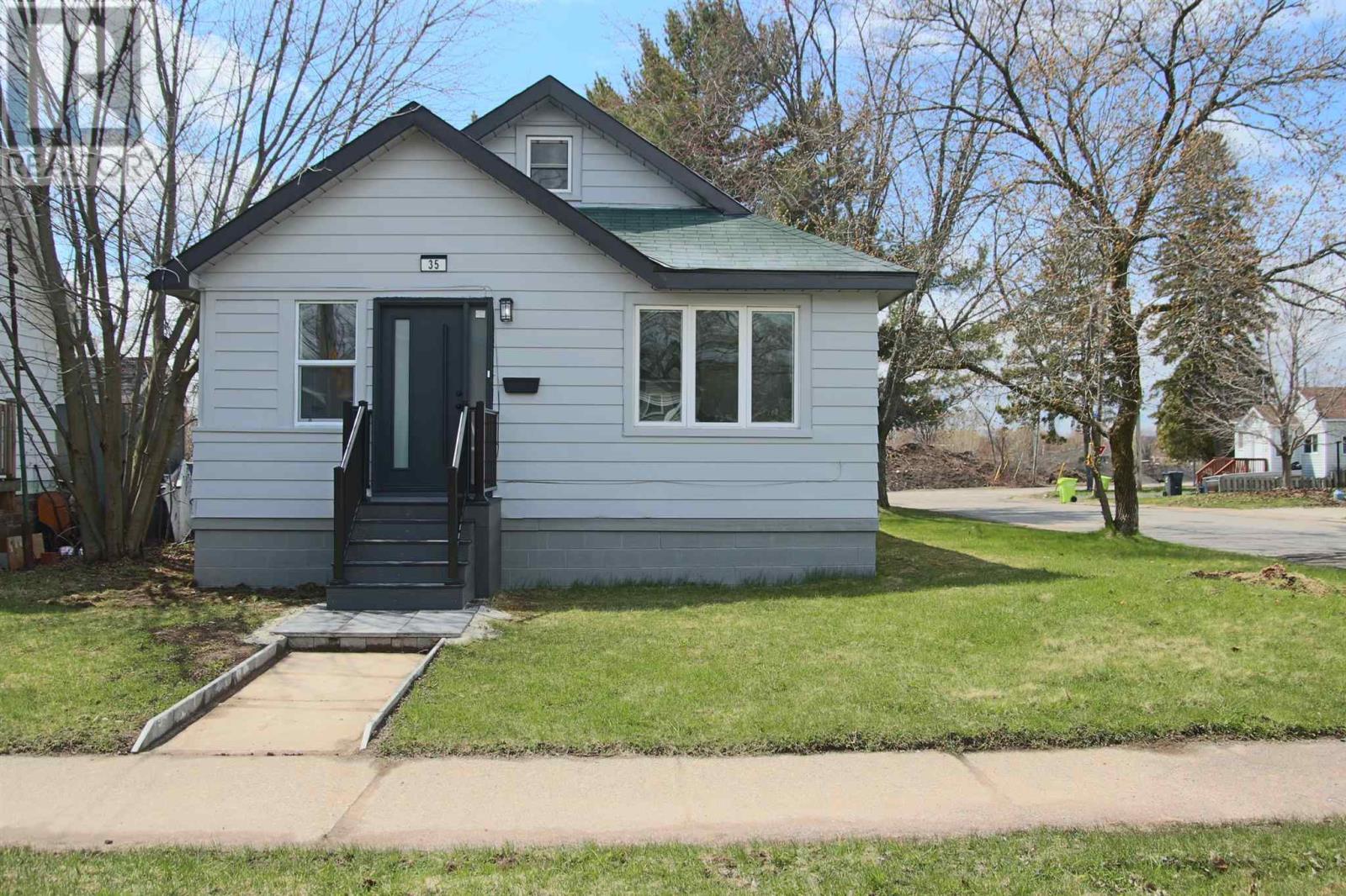 35 Walnut ST - 1