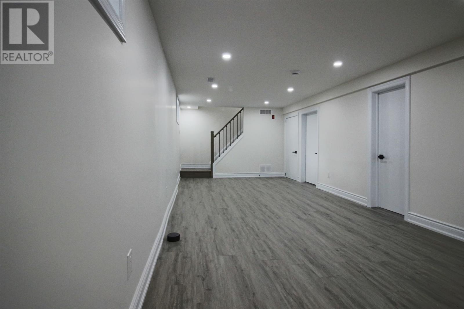35 Walnut ST - 29