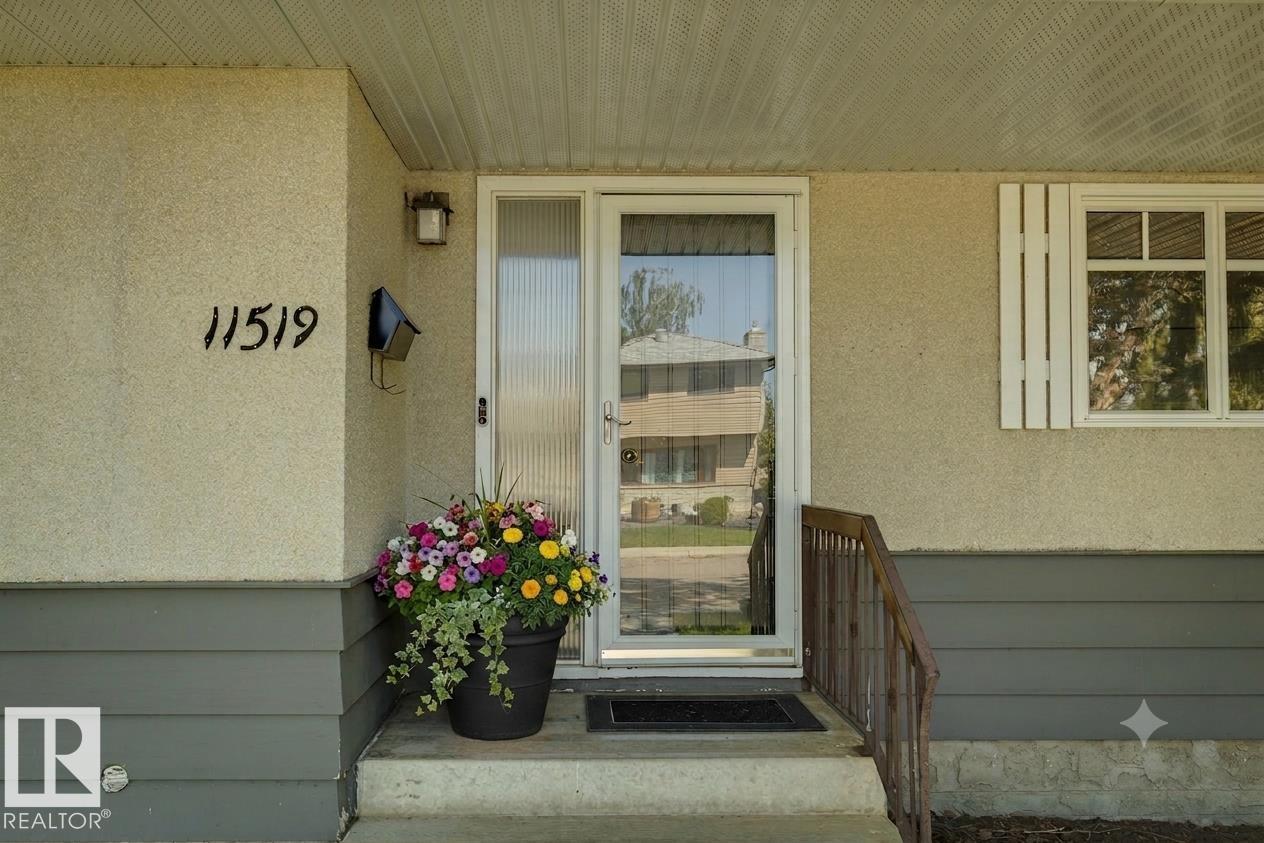 11519 42 AV NW - 2