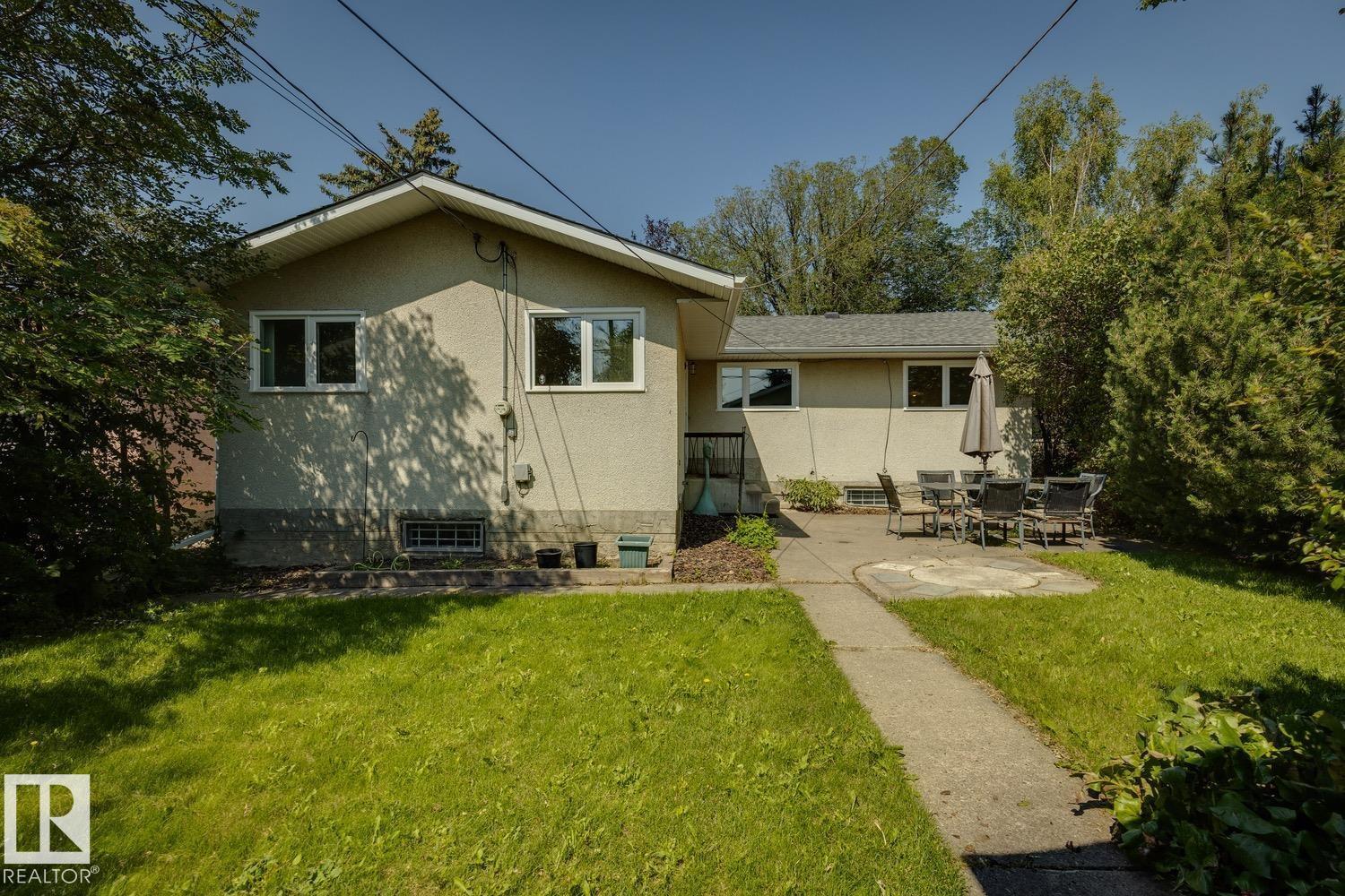 11519 42 AV NW - 37