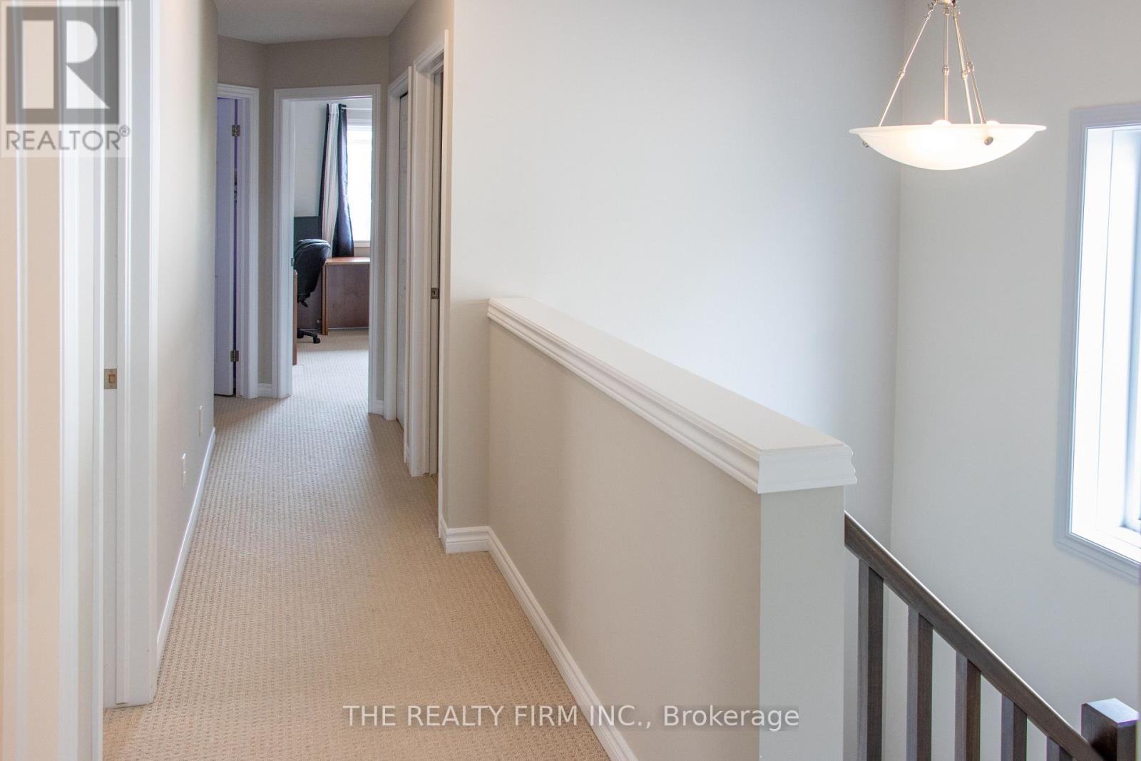 884 REEVES AVENUE - 25