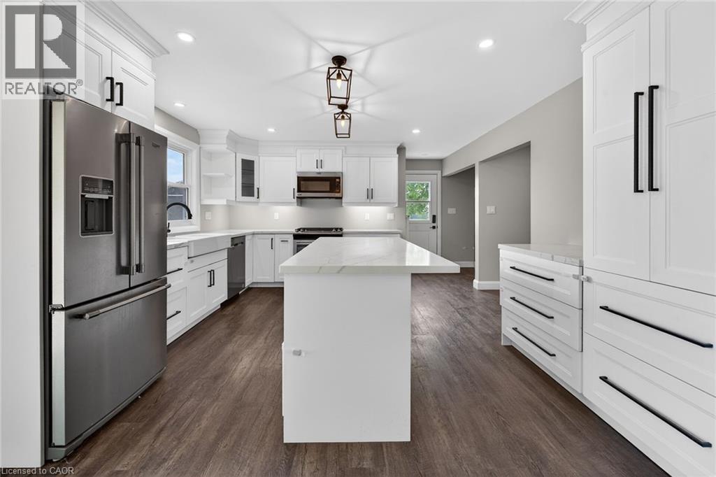 2336 COCKSHUTT Road - 13