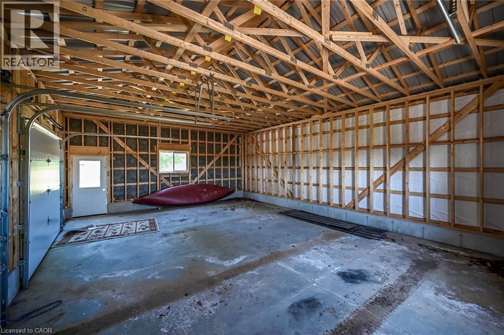 2336 COCKSHUTT Road - 40