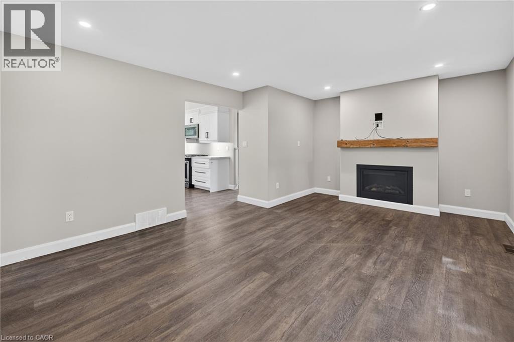 2336 COCKSHUTT Road - 16