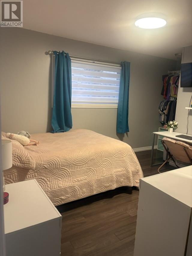 3241 Willard AVE - 23