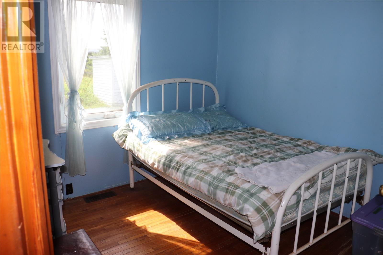 802 Main Road - Image 14