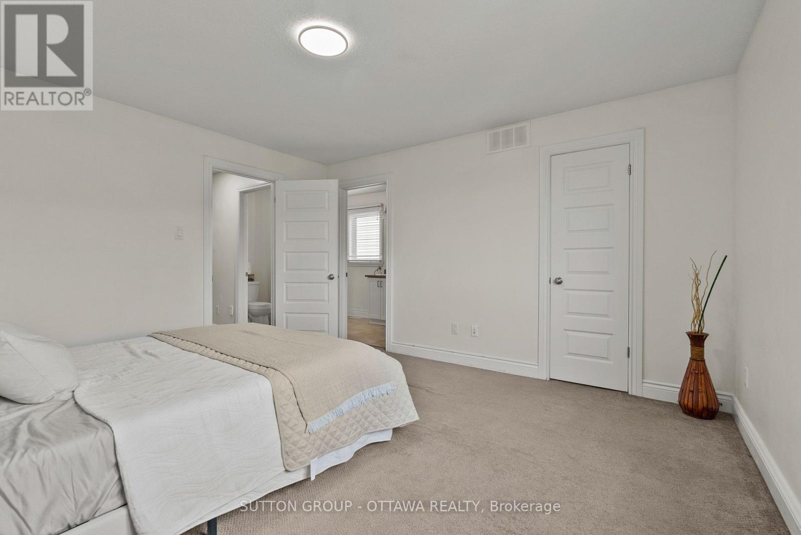 84 NATHALIE STREET - 26