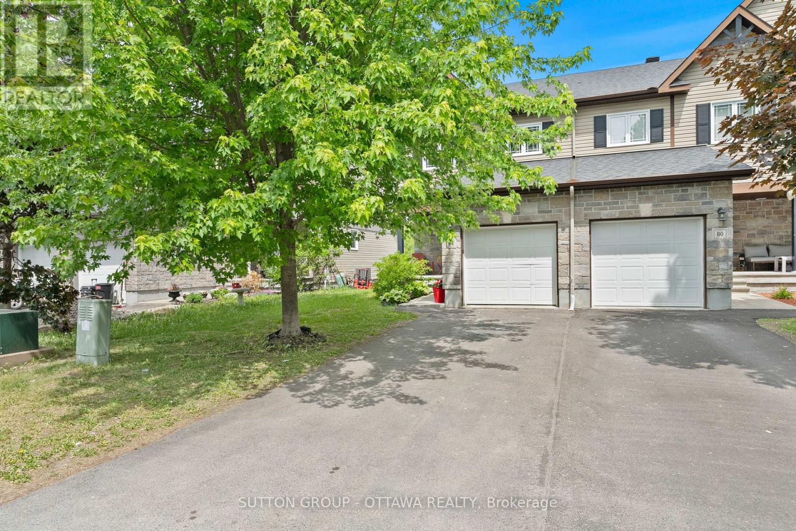 84 NATHALIE STREET - 39