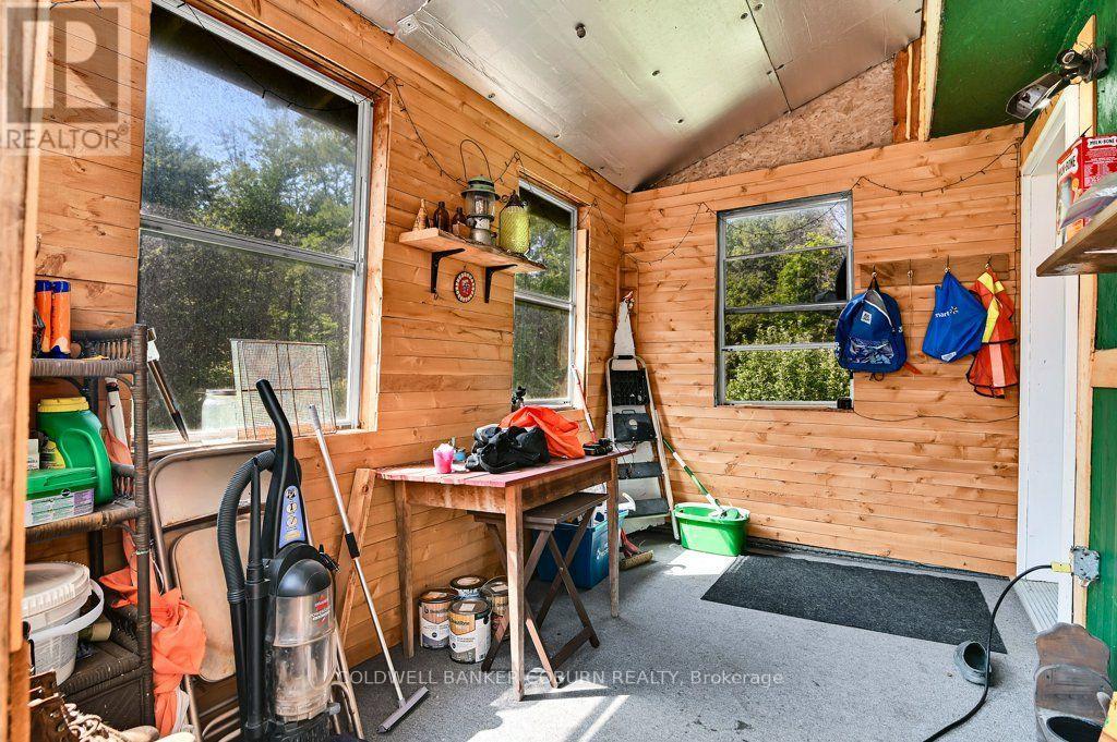 5094 BRUNET ROAD - 10