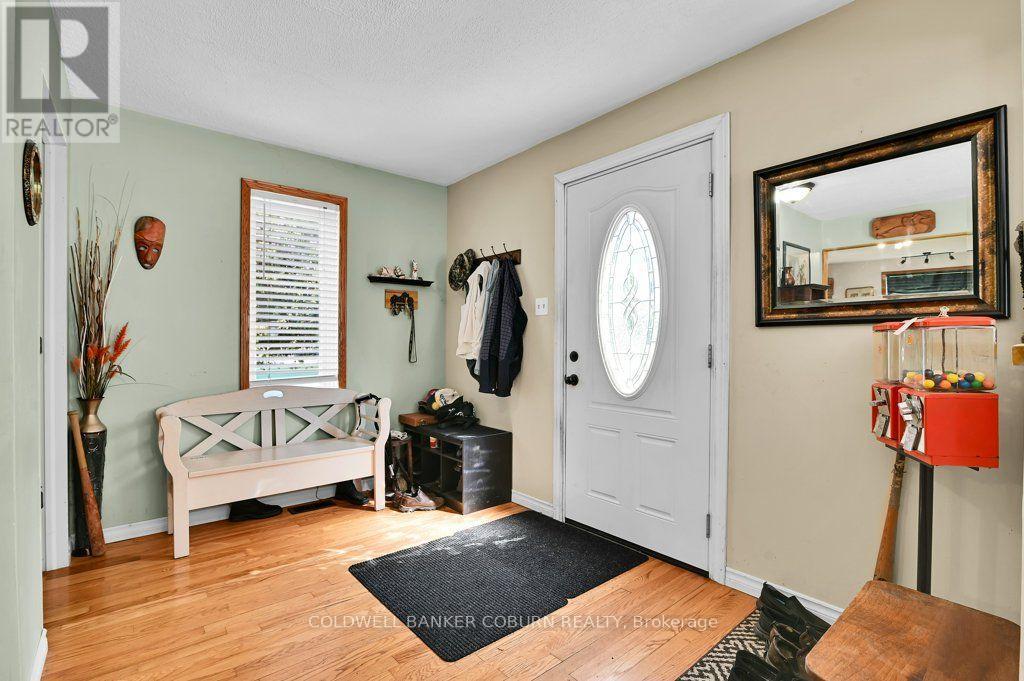 5094 BRUNET ROAD - 11
