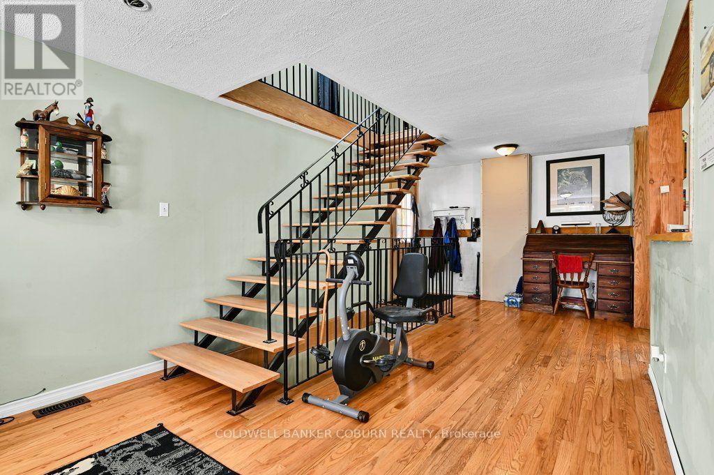 5094 BRUNET ROAD - 13