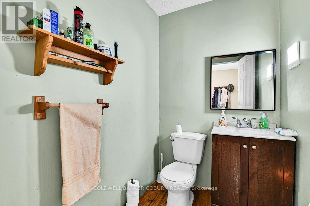 5094 BRUNET ROAD - 19