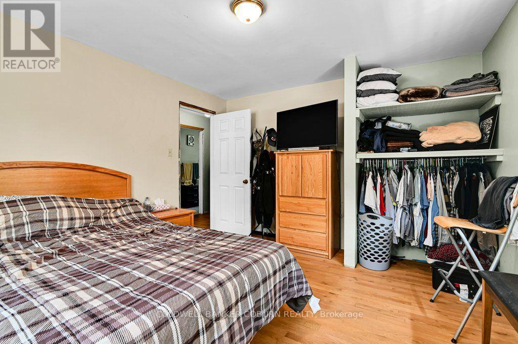 5094 BRUNET ROAD - 26