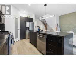 246 Cooks Mill Crescent, Ottawa, ON K1V2N1 Photo 10