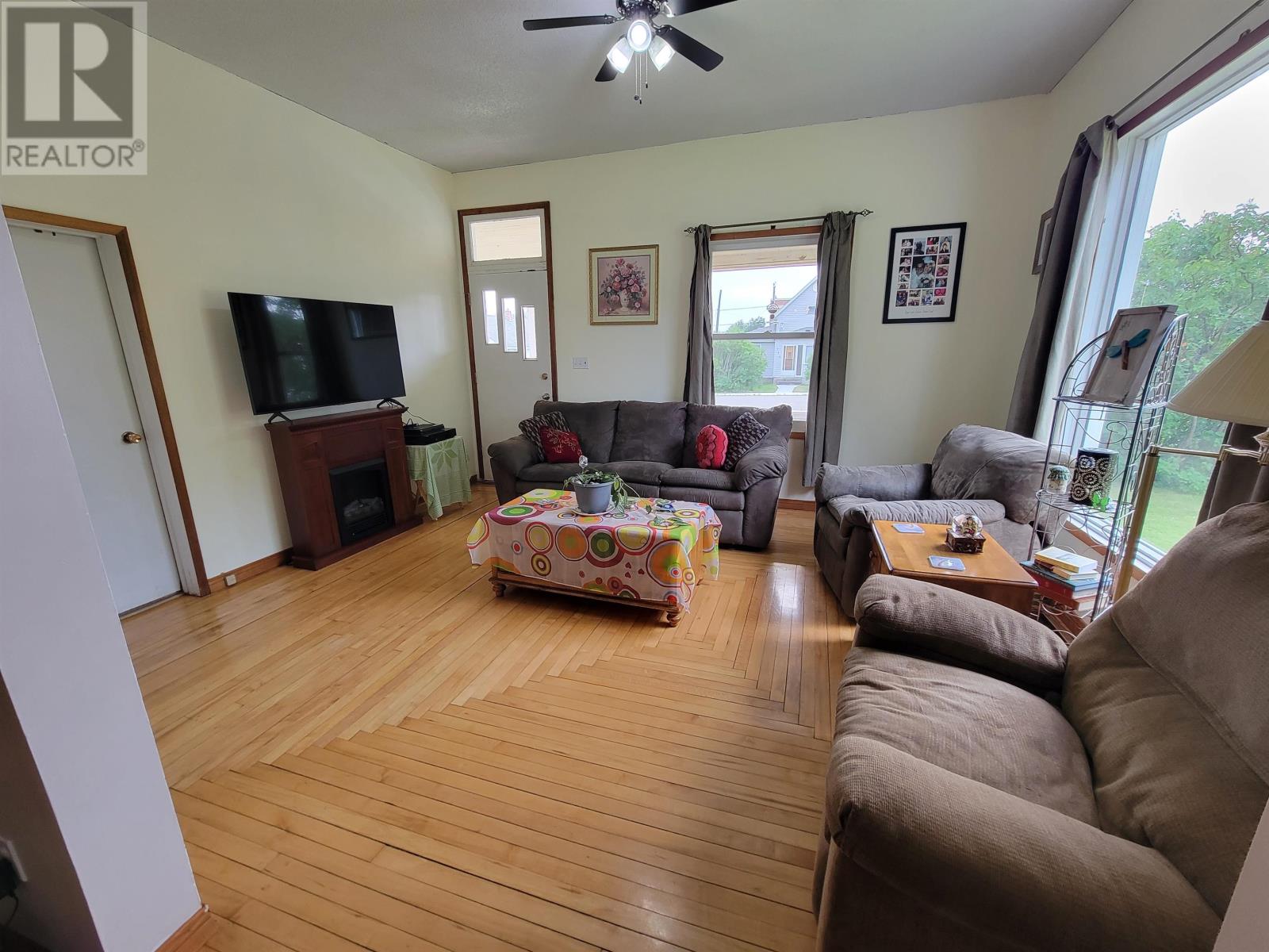 120 Third St - Image 3
