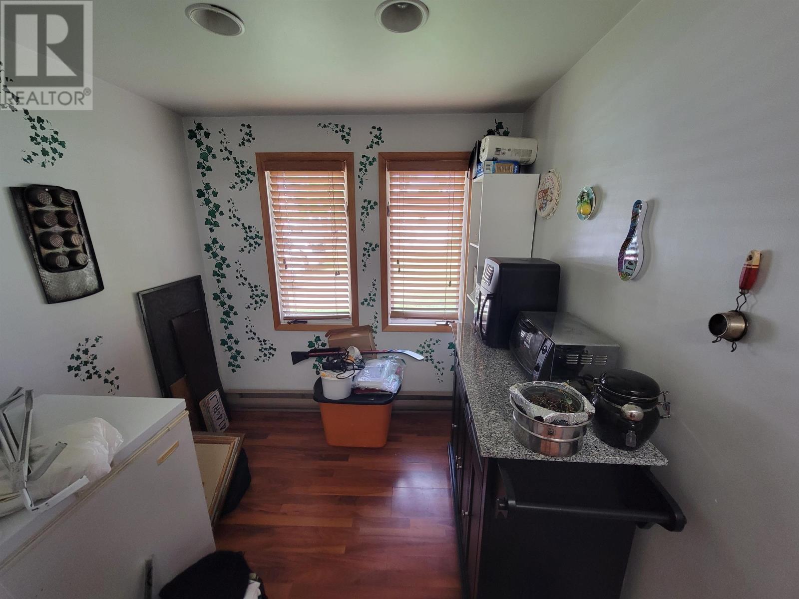 120 Third St - 9